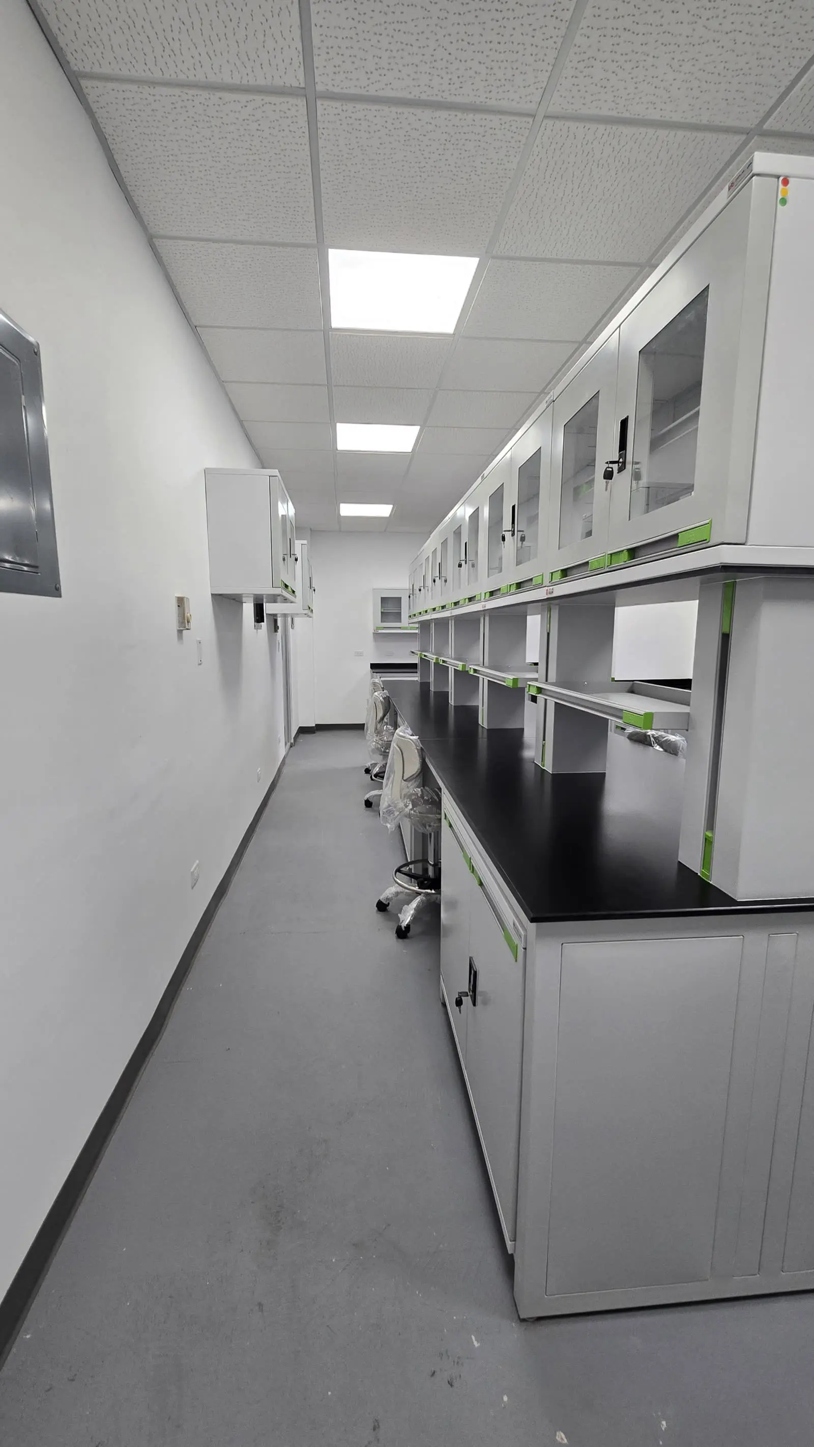 Otro puesto del laboratorio de microbiología de la Universidad de Panamá
